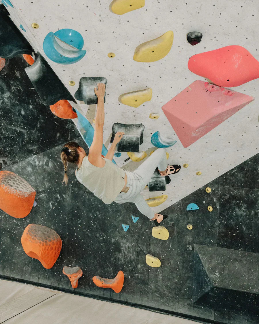 Climb at Your Limit: How to Use Limit Bouldering for Real Progress